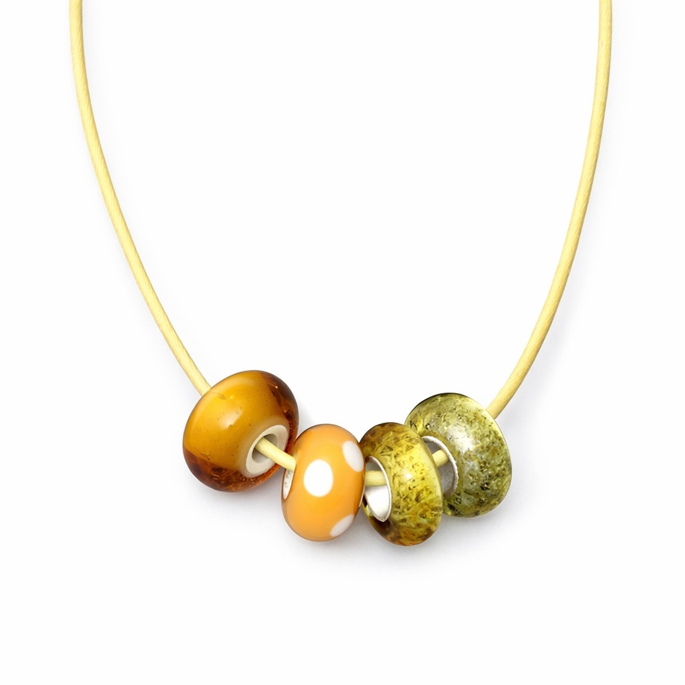 Vibrant Beaded Necklace with Gold and Green Accents